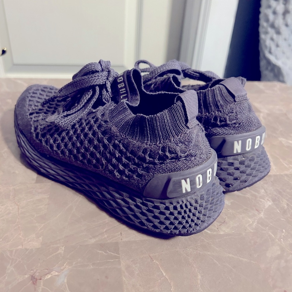 Nobull knit Runners women Size 7 color plum